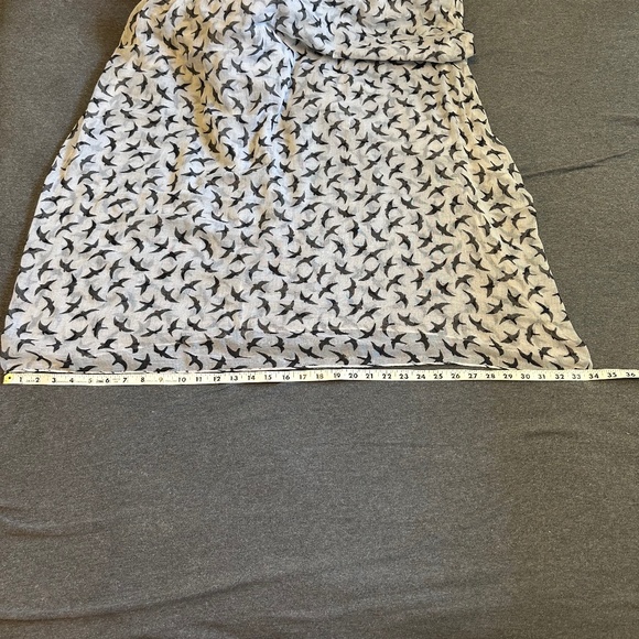 Bird Design Infinity Scarf - Picture 12 of 14